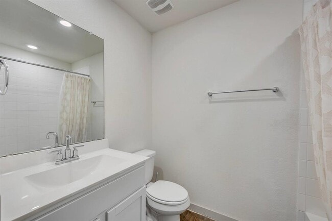 Building Photo - 210 Big Cypress Byu Rd