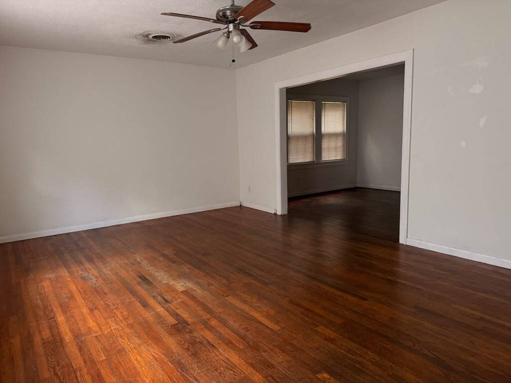 Building Photo - 111 Westridge Dr