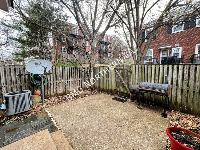 Building Photo - 4840 S 28th St