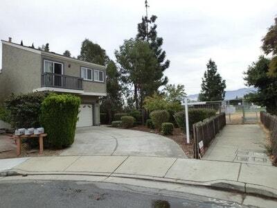 Building Photo - 3544 McCoppin Park Ct