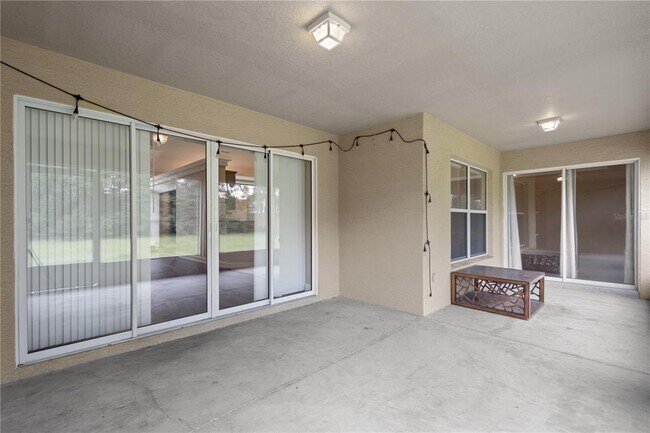 Building Photo - 5320 SW 115th Loop