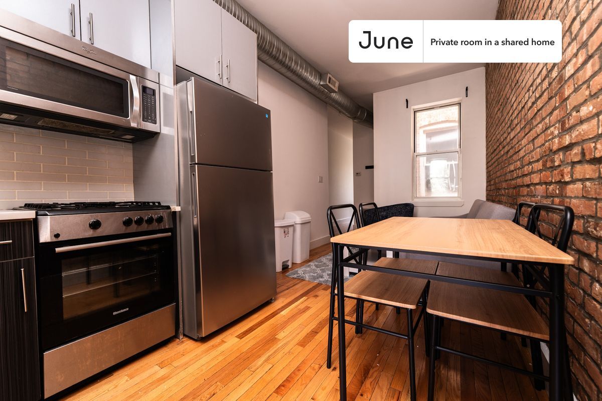 Building Photo - Room in Shared 3 bed/1 bath home in Bedford-Stuyvesant