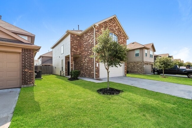 Building Photo - 5630 Cobark Creek Trl