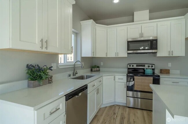 Building Photo - NEW HOME FOR RENT IN SOAP LAKE!