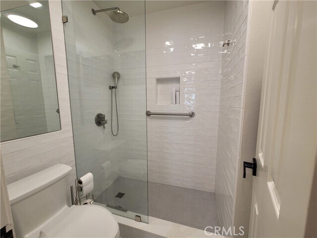 Building Photo - 200 McNeil Ln