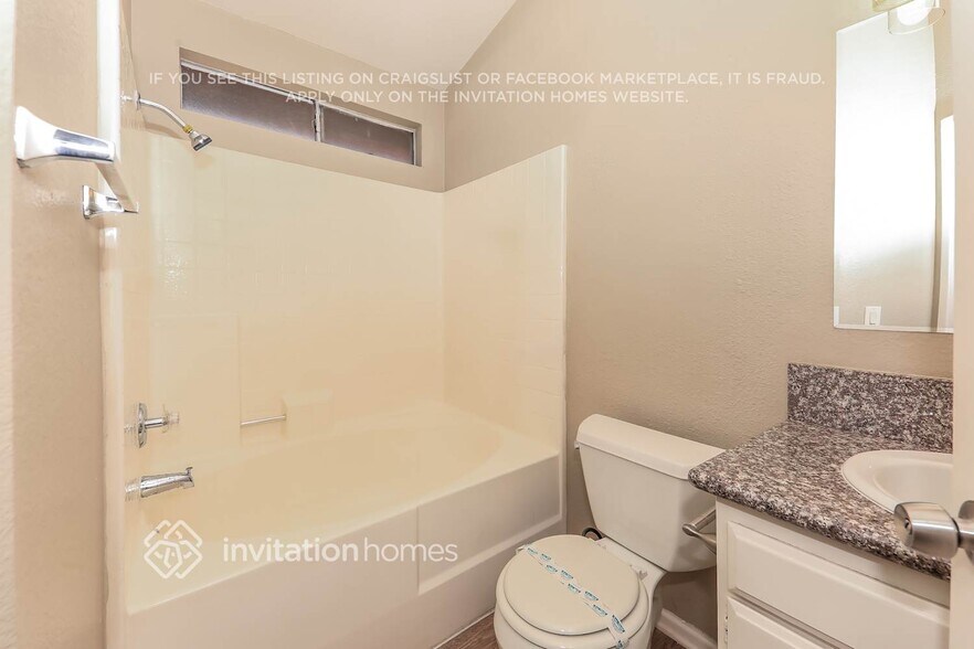 Building Photo - 1285 Northwestern Cir