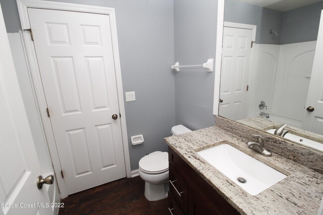 Building Photo - 1265 Luminary Cir