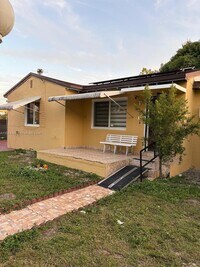 Building Photo - 2830 NW 66th St