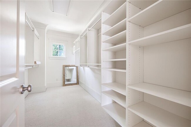 Building Photo - 3487 Habersham Rd NW
