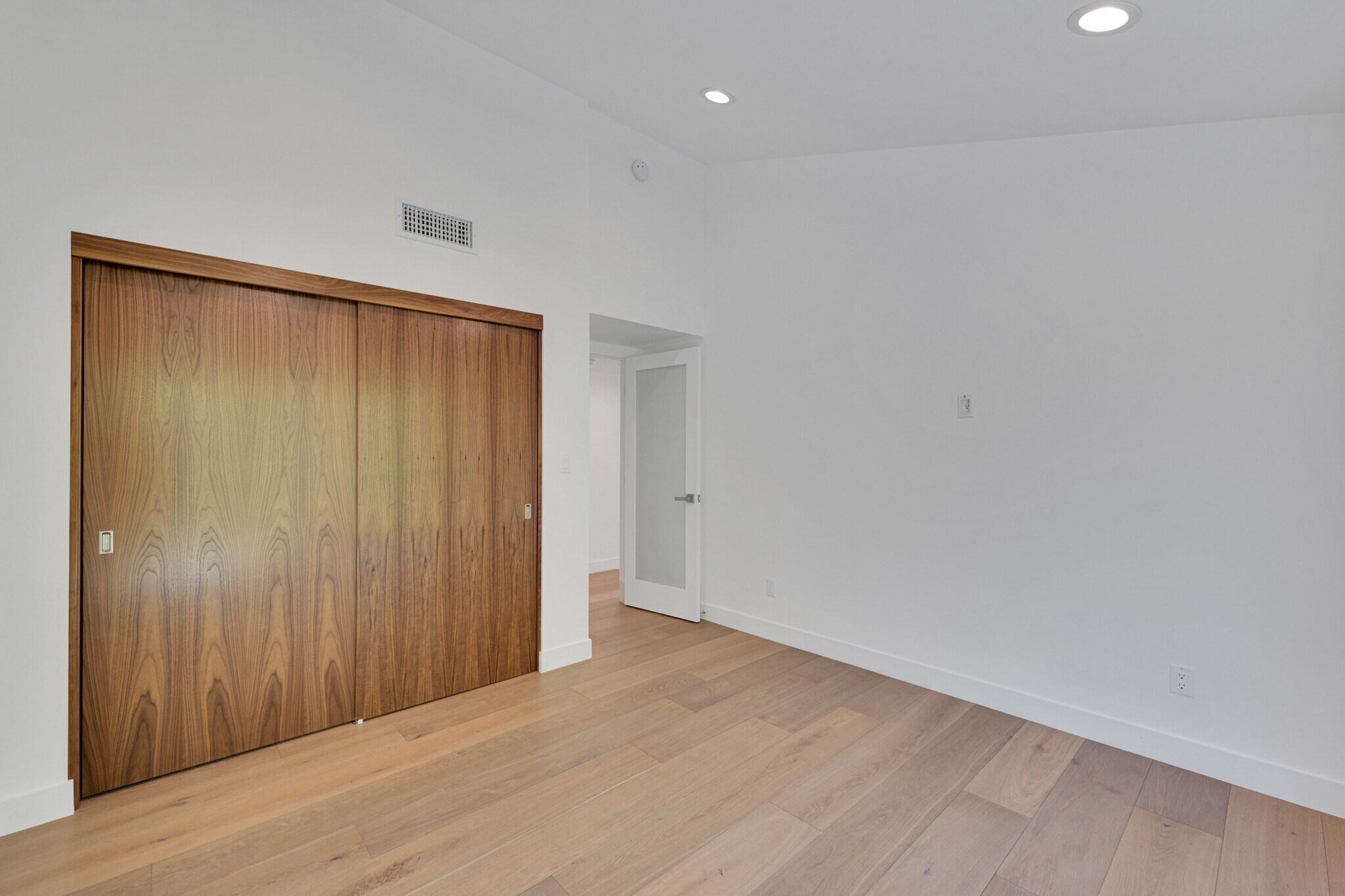 Building Photo - 6234 Paseo Canyon Dr