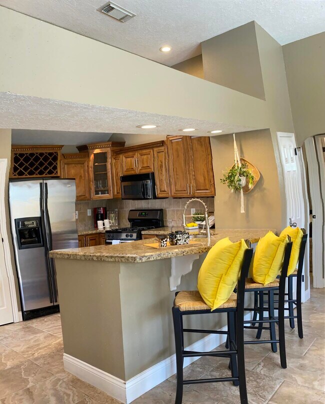 Building Photo - 20538 Blue Beech Dr