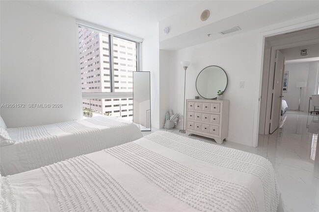 Building Photo - 335 S Biscayne Blvd