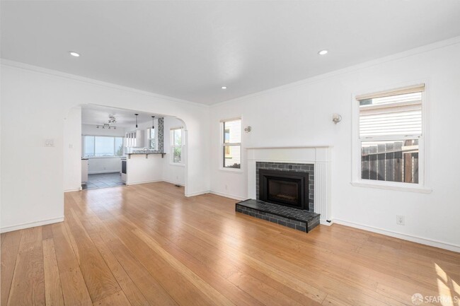 Building Photo - 3319 Herrier St