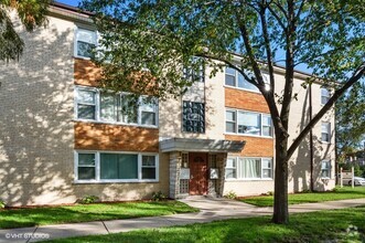 Building Photo - 2654 W Touhy Ave