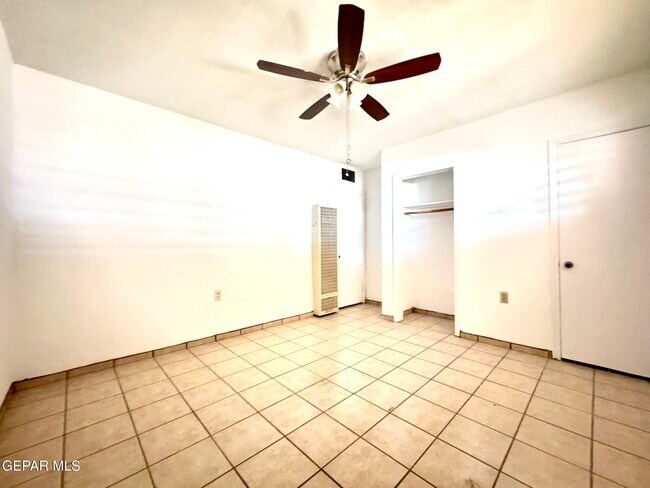 Building Photo - 7512 Kingman Dr