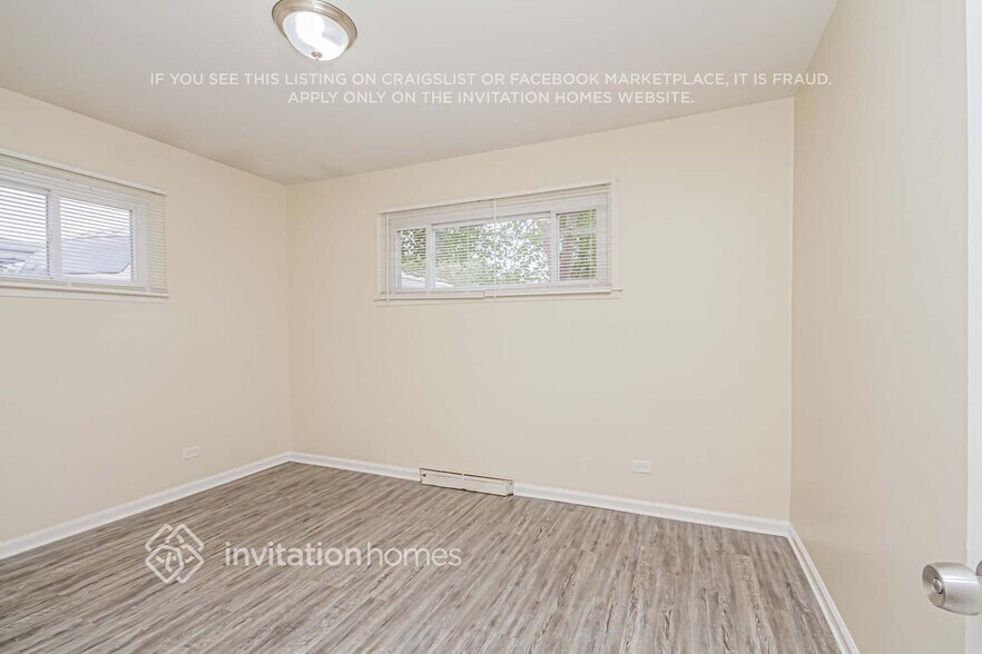 Building Photo - 517 N Biermann Ave