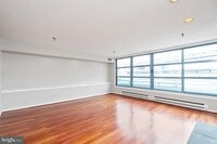 Building Photo - 7 N Christopher Columbus Blvd