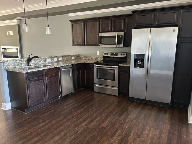 Building Photo - 235 Capstone Dr