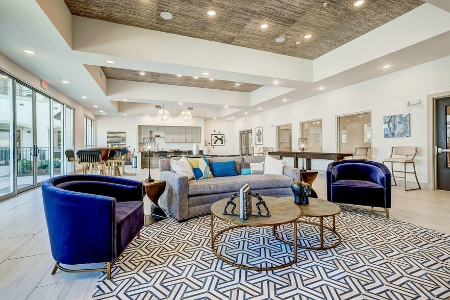 Building Photo - 5344 Sycamore School Rd