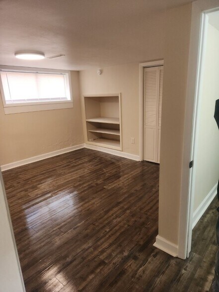 Building Photo - 1347 College Park
