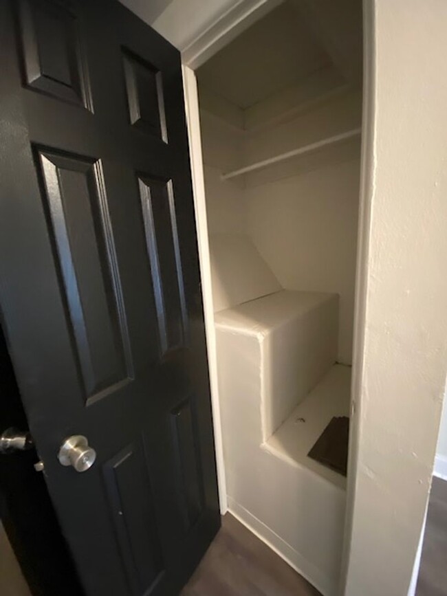 Building Photo - Now Leasing: 3BR Home in Pittsburgh, PA! A...