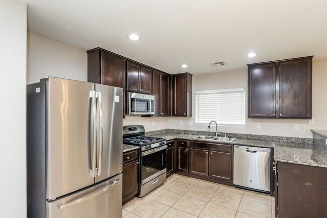 Building Photo - 8261 Oliver Twist Ln