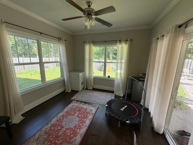 Building Photo - 139 Cedar Chase Ln