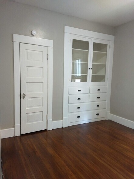 Bedroom - 2014 10th Ave
