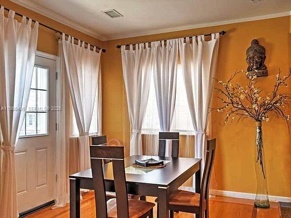 Building Photo - 2841 Ford St