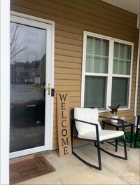 Building Photo - 15217 Wrights Crossing Dr