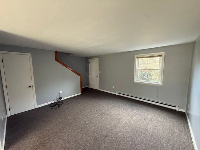 Building Photo - 22A-22B Hadley Road