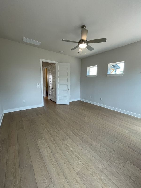 Building Photo - 4701 Wally Ave