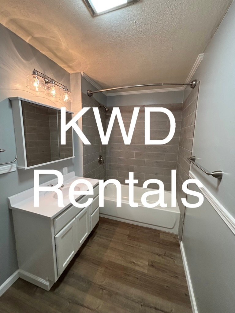 Building Photo - 129 Green Acre Dr