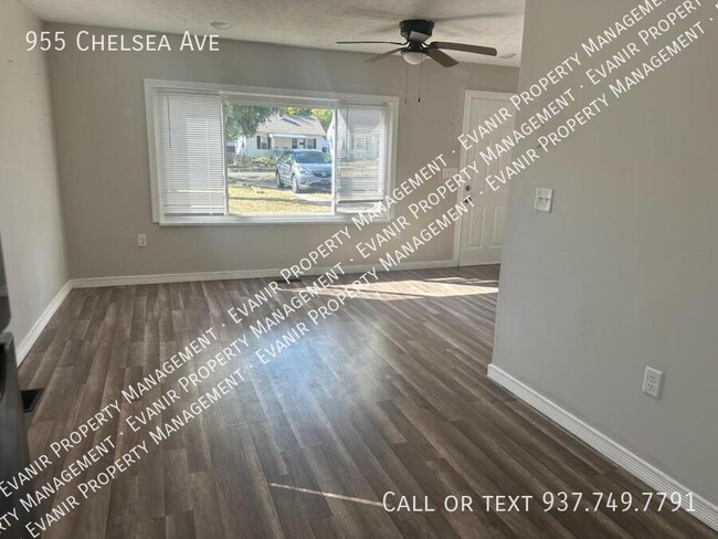 Building Photo - 955 Chelsea Ave