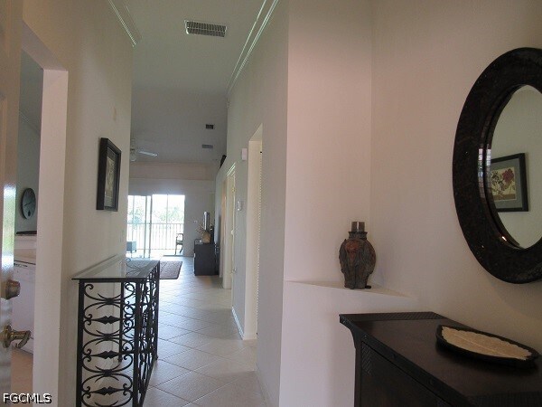 Building Photo - 10537 Washingtonia Palm Way