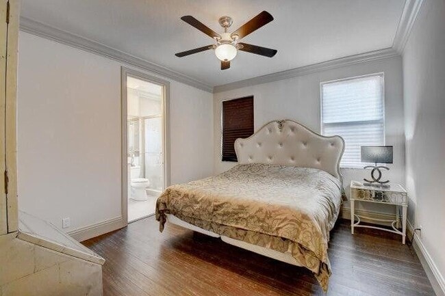 Building Photo - 6735 Royal Orchid Cir