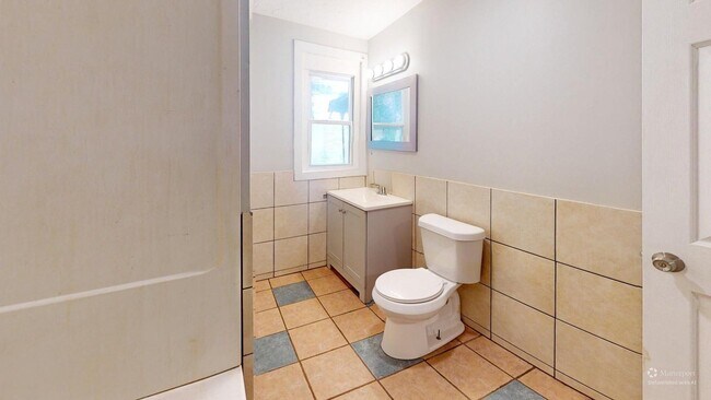 Building Photo - 7023 Clark Ave