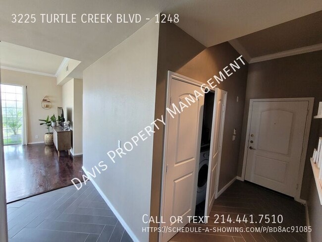 Building Photo - 3225 Turtle Creek Blvd Blvd