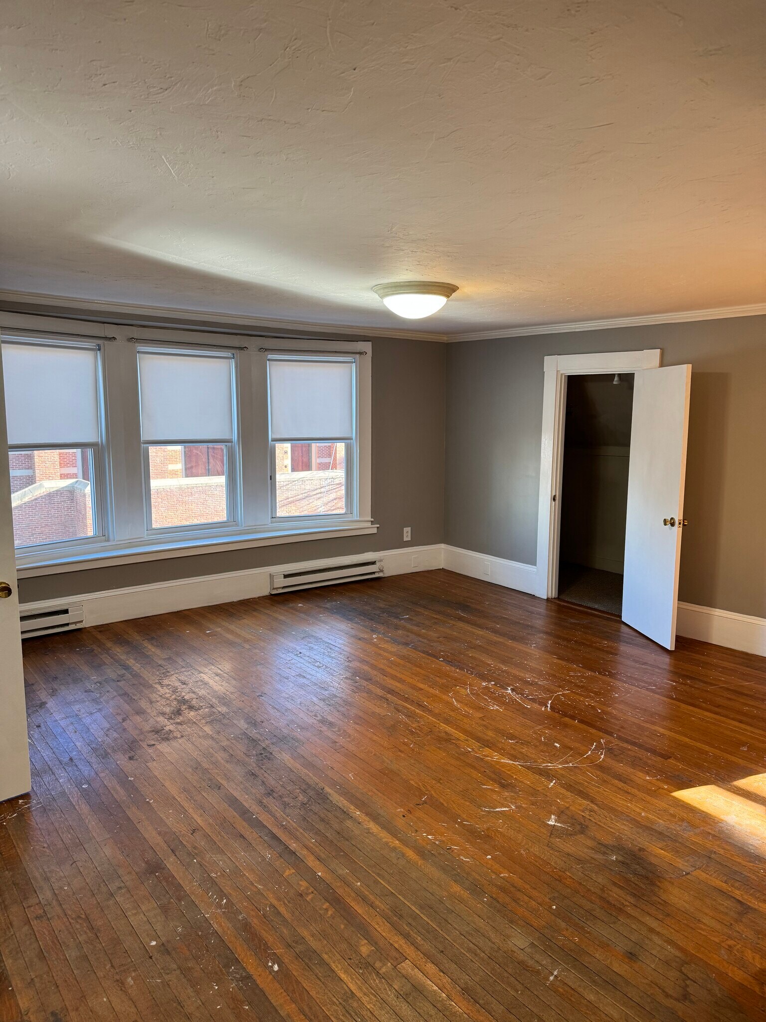 Building Photo - 67 Washington St