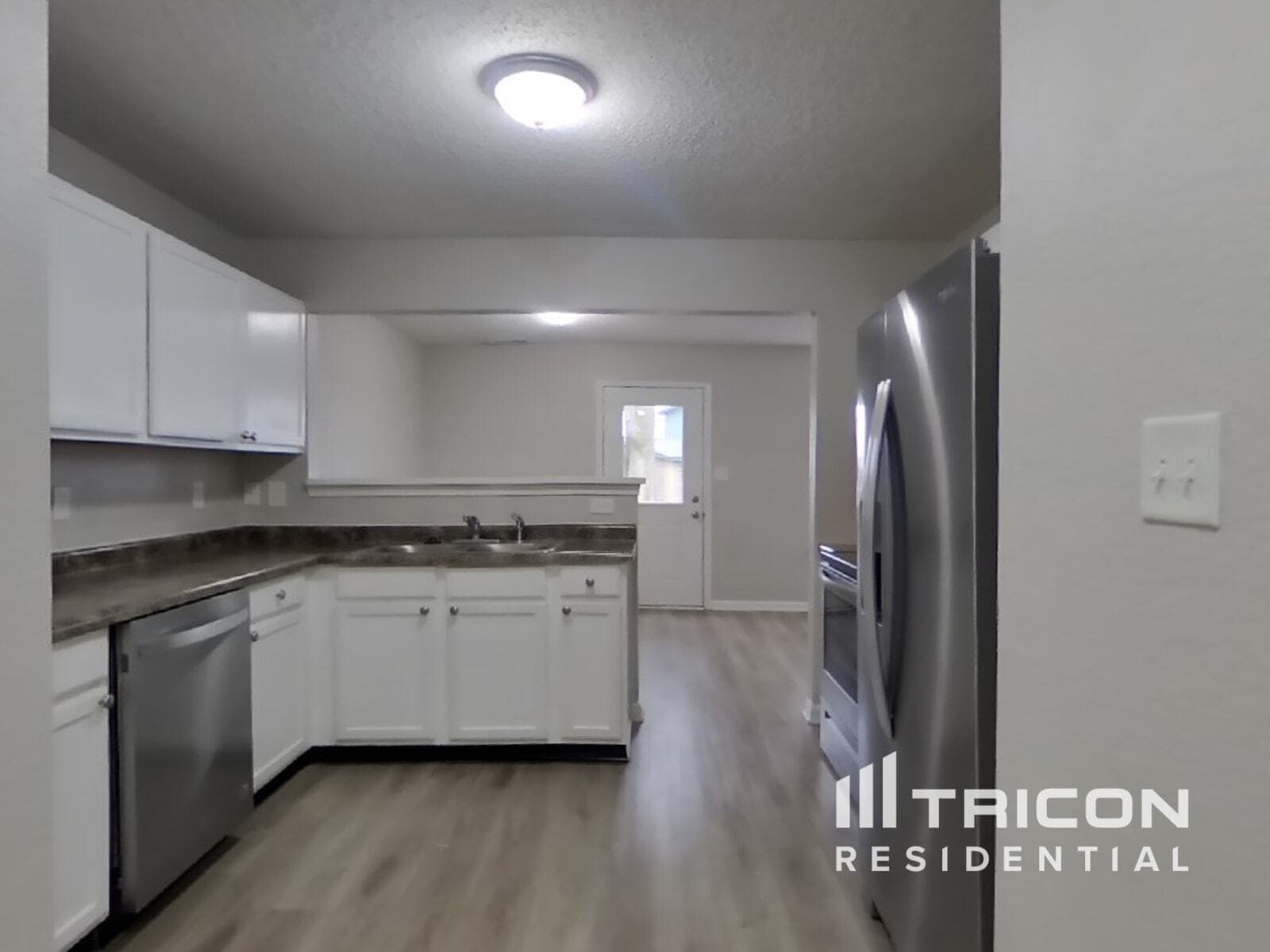 Building Photo - 522 Harmony Dr