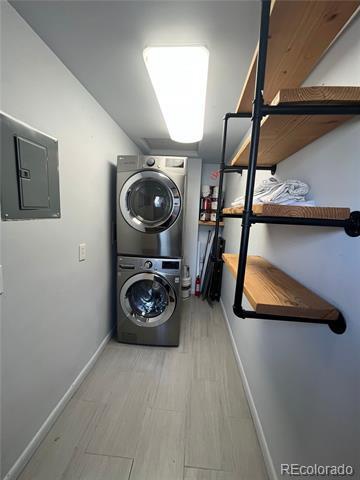 Building Photo - 2086 S Pearl St