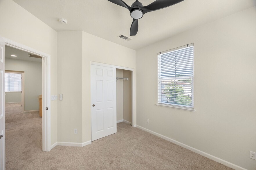 Building Photo - 501 Dolcetto Ct