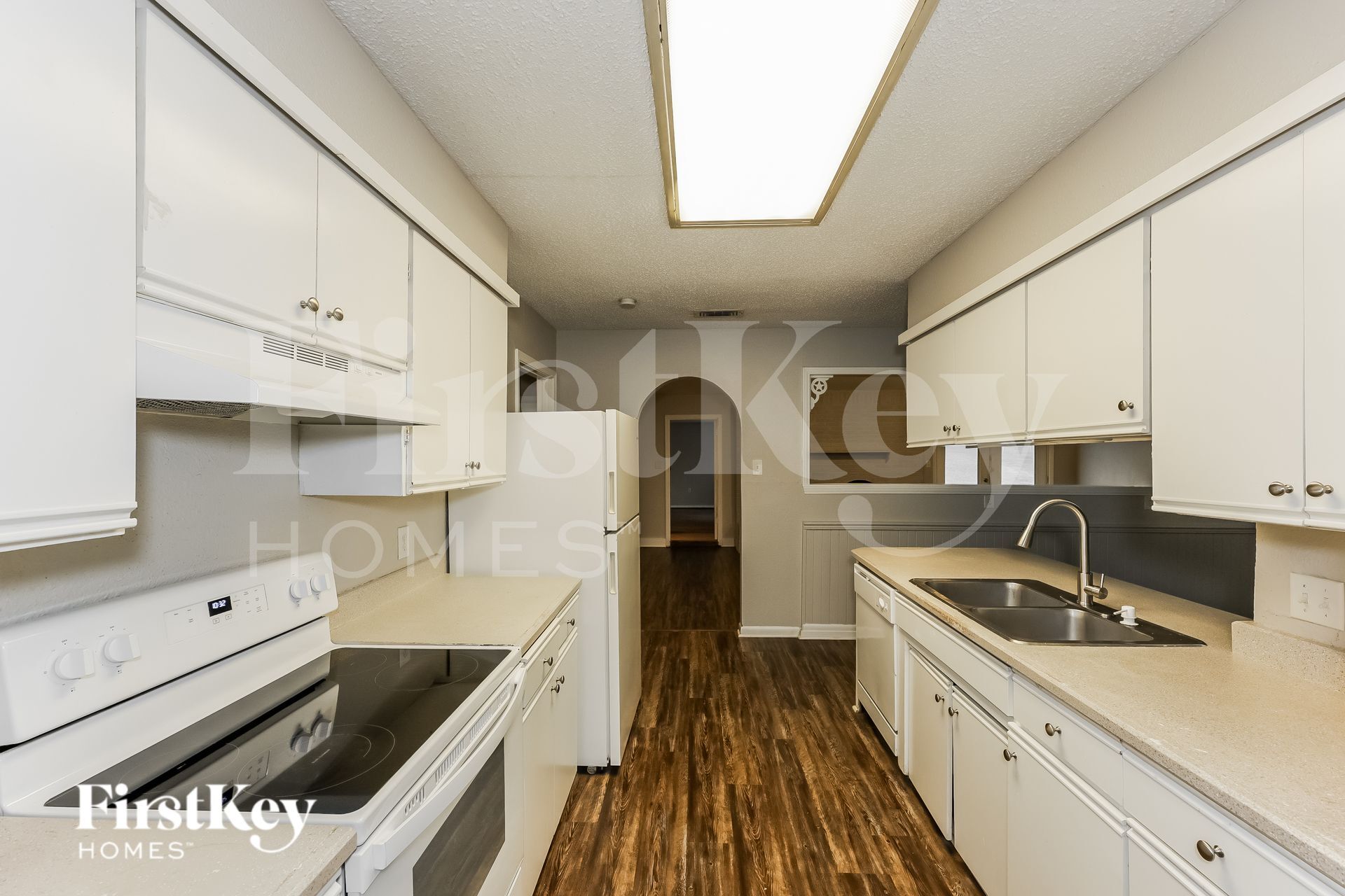 Building Photo - 3417 Willowcrest Dr