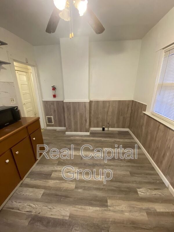 Building Photo - 709 Townsend Pl