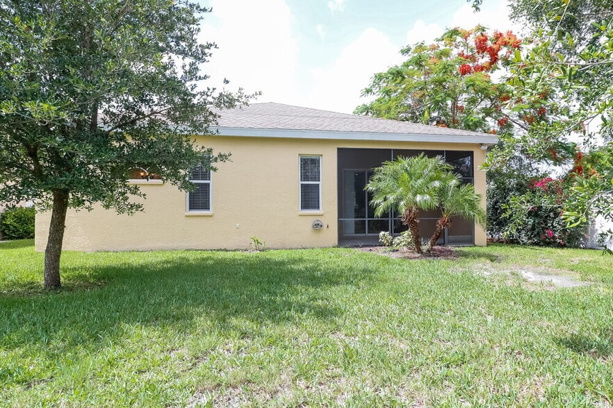 Building Photo - 6319 Laurel Creek Trail