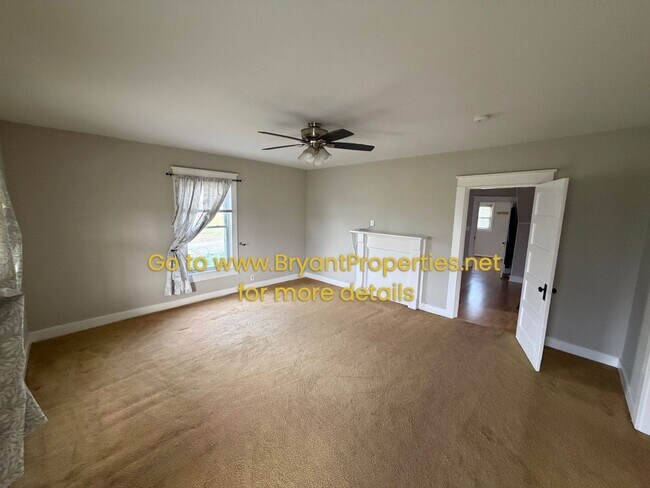 Building Photo - 1584 Latimer Ln