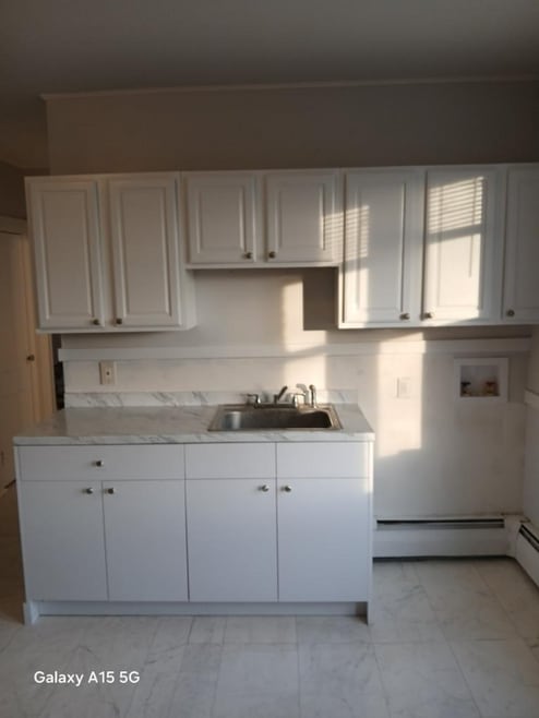 Building Photo - 168-170 Oak St