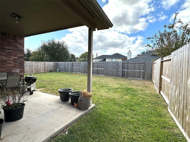 Building Photo - 5907 Turkey Creek