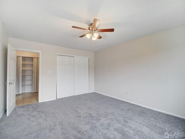 Building Photo - 1222 Cricket Ln