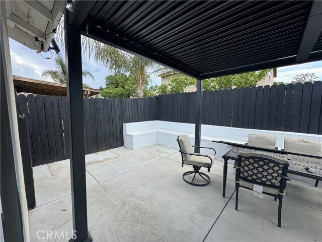 Building Photo - 1517 Marigold Dr